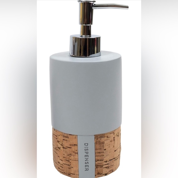 Sweet Home Collection , Lotion Pump/Soap Dispenser Toothbrush Holder, Moderno - Picture 2 of 4